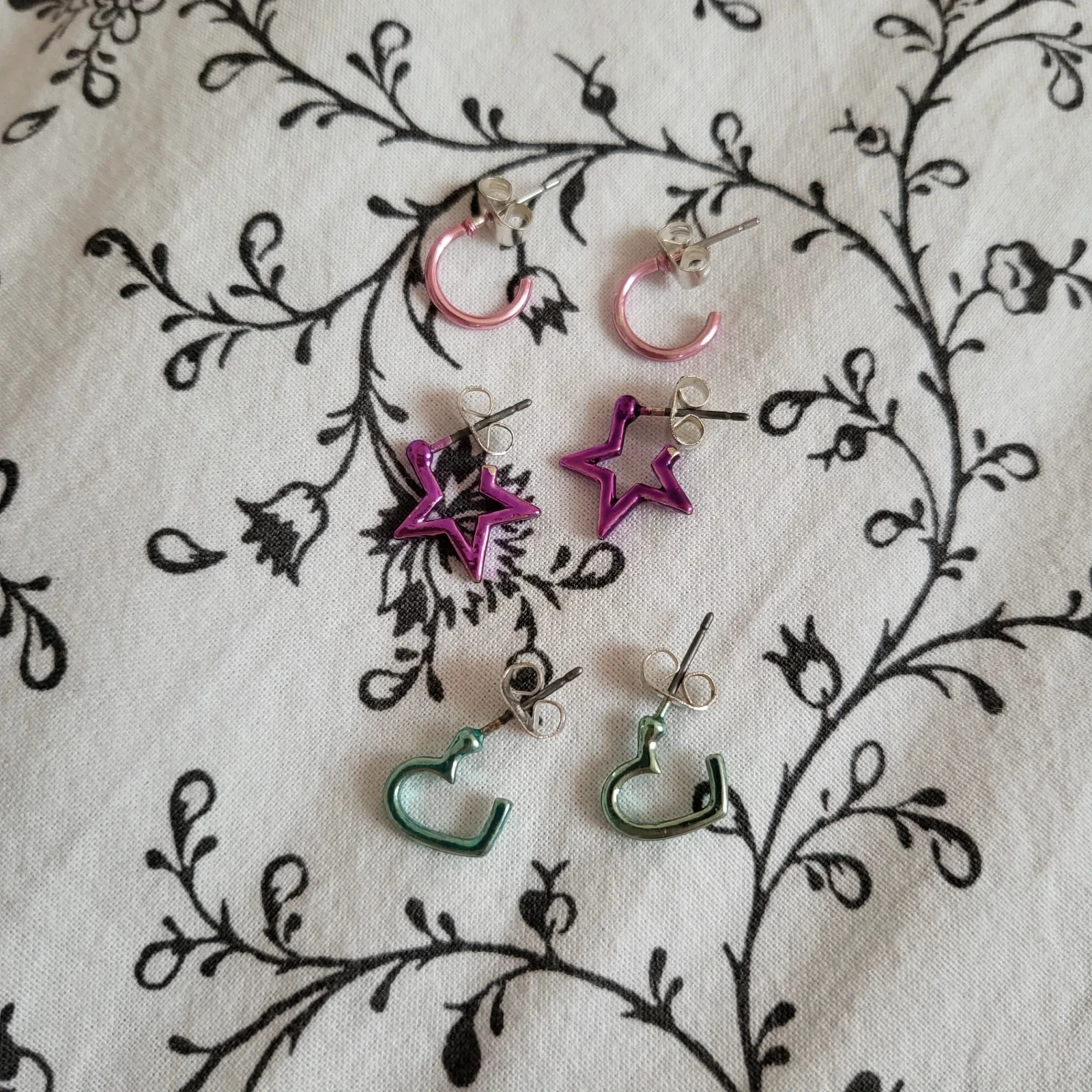Lot 3 paires de boucles d'oreilles